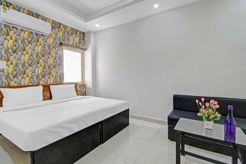 Бхопал: OYO 87057 Hotel Ashiyana Inn