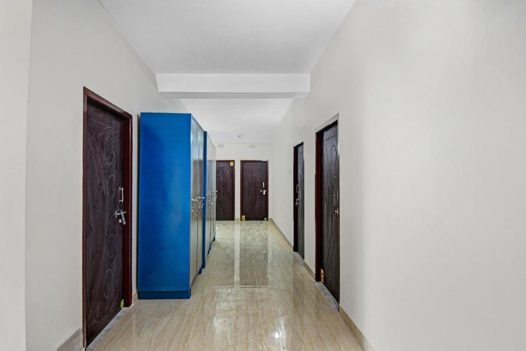Колката: OYO 87280 Hotel Grand Eden