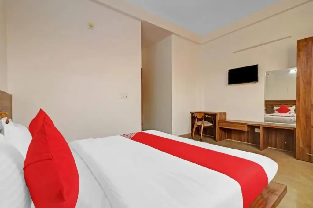Garhmukteshwar: OYO 87366 Hotel Safari Inn