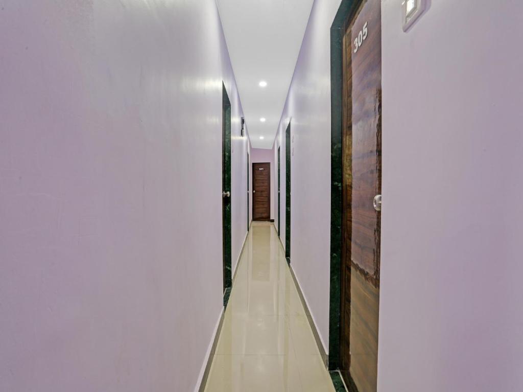 Мумбаи: OYO 87623 Hotel Welcome