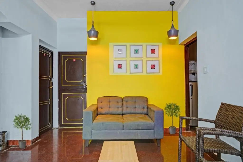 Эрамаллур: Oyo 89145 Royal Shalom Apartments