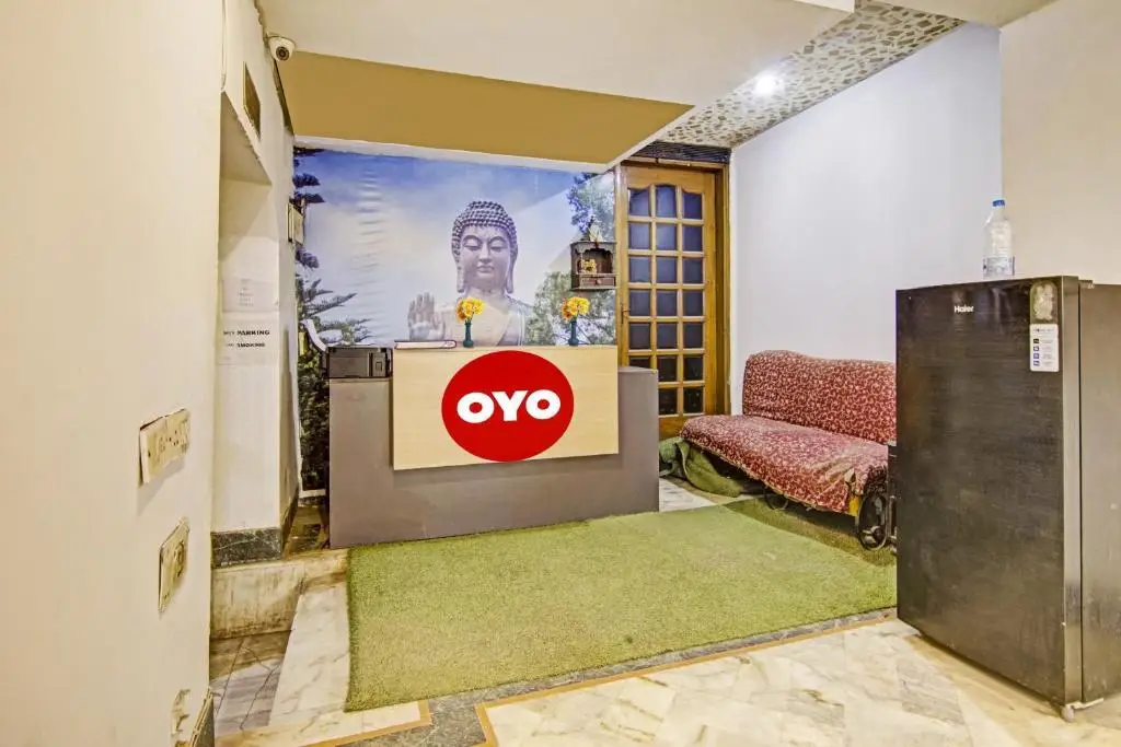 Нью-Дели: OYO 89341 The Premium Villa