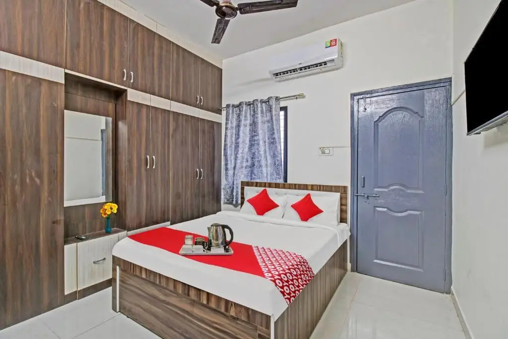 Нагпур: OYO Hotel Pritesh Grand