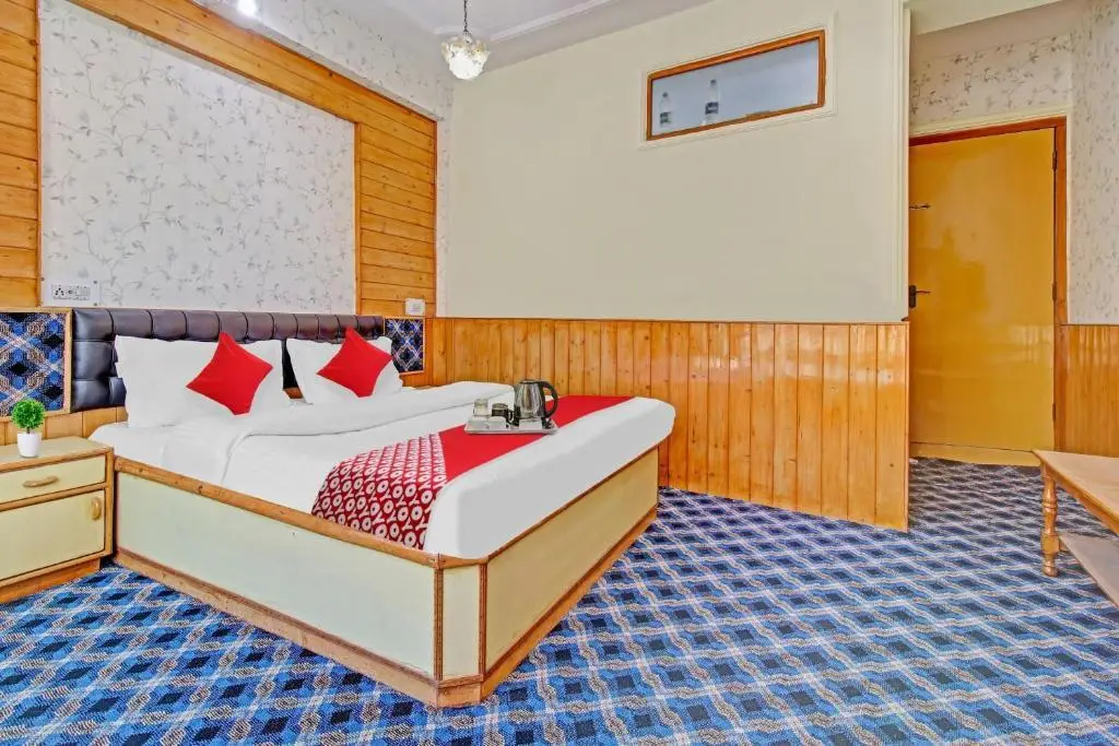 Шринагар: OYO 89626 Hotel Khana Khazana