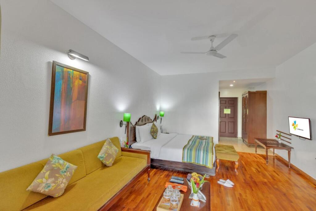 Мумбаи: Club Mahindra Madikeri