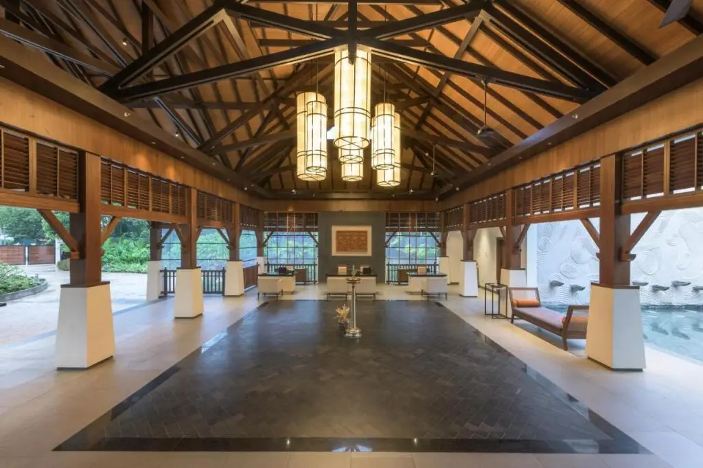 Мумбаи: Club Mahindra Ashtamudi