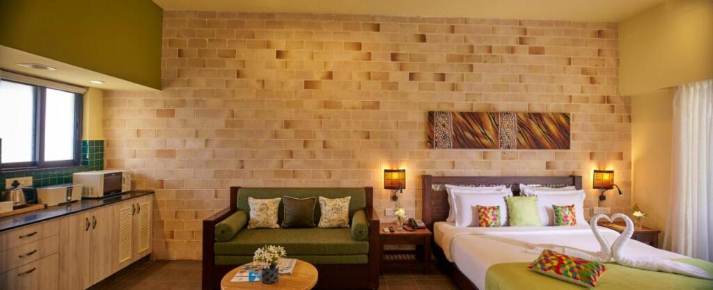 Мумбаи: Club Mahindra Kanha