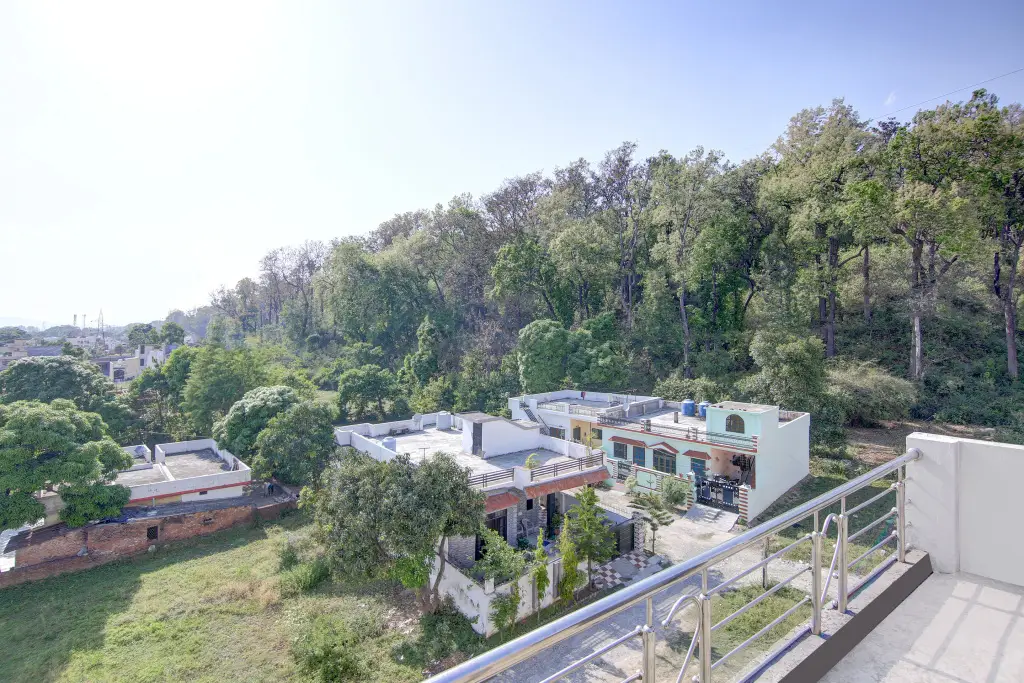Прем-Нагар: OYO Home 78802 Balaji Bhawan Jhajra
