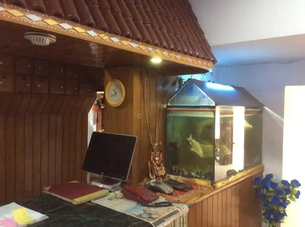 Деогхар: SPOT ON 80927 Hotel Sourav Plaza