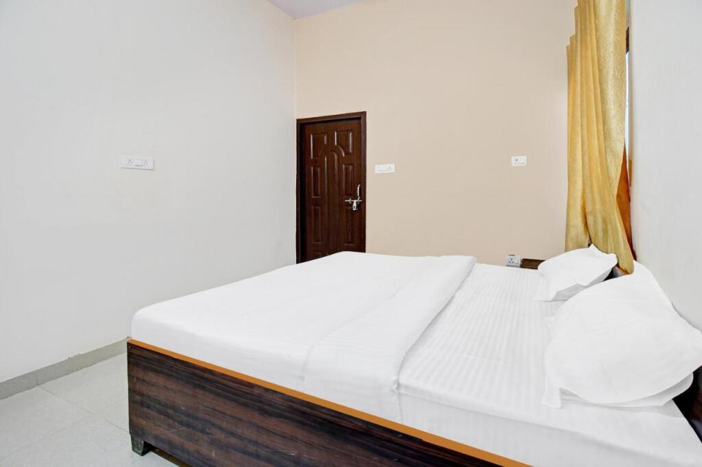 Лакхнау: SPOT ON 81541 Jr Hotel