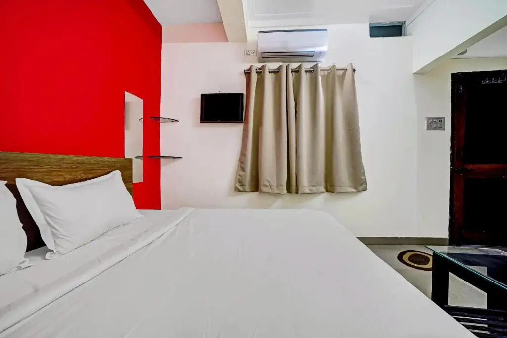 SPOT ON 83320 Hotel Convivial Stay — фото 1