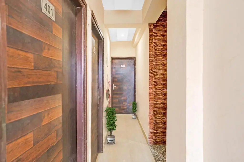 Нойда: OYO Townhouse 1030 Zodiac Near Botanic Garden of Indian Republic