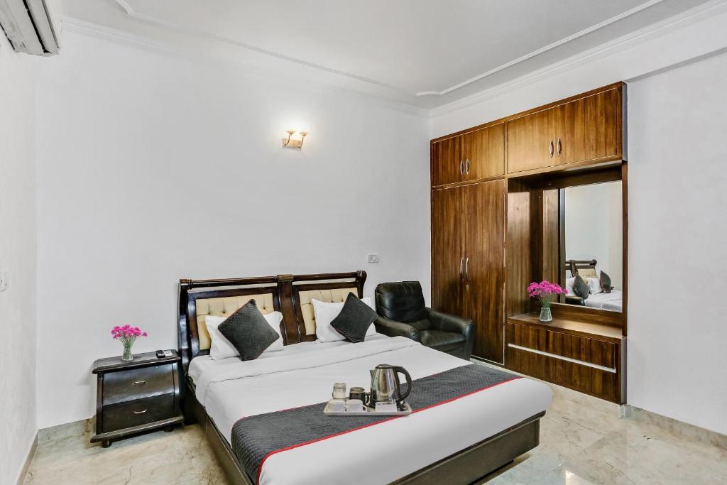 Нойда: OYO Townhouse 1071 Hotel Metro Inn Residency Near ISKCON Temple Noida