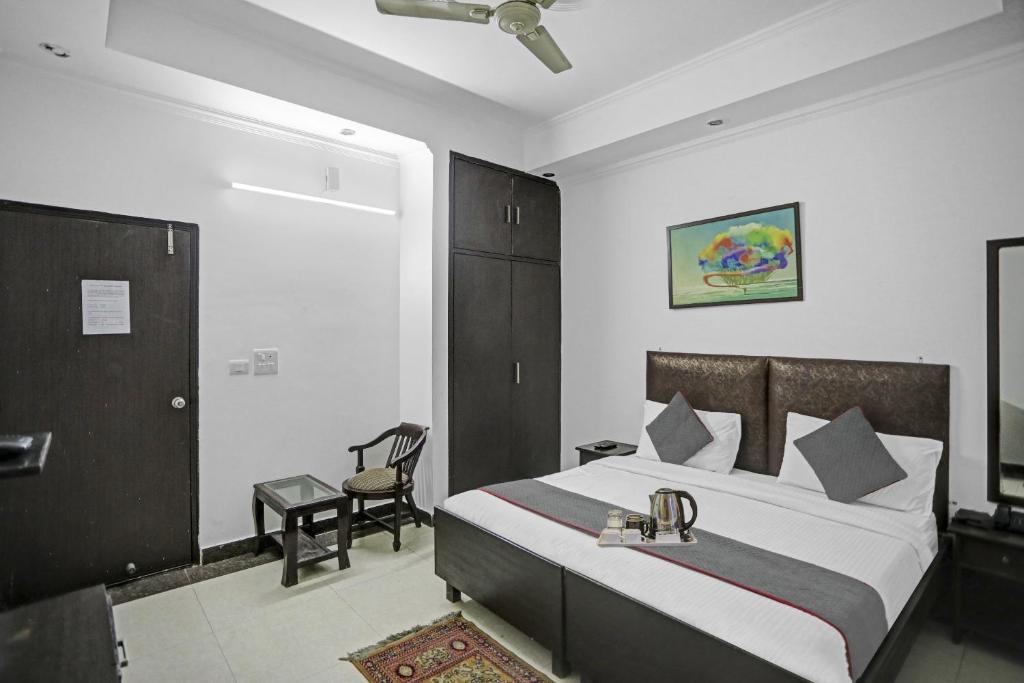 Нойда: Townhouse 764 Hotel Happy Keys Townhouse