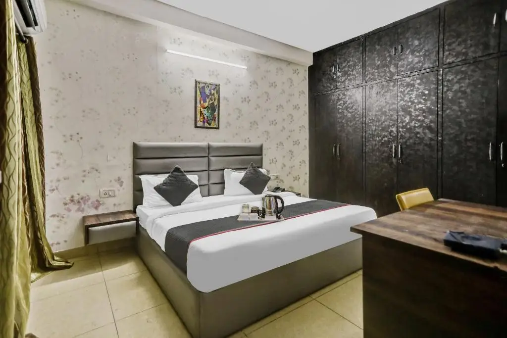 Нойда: Townhouse 797 Essendi Hospitalities Llp-2