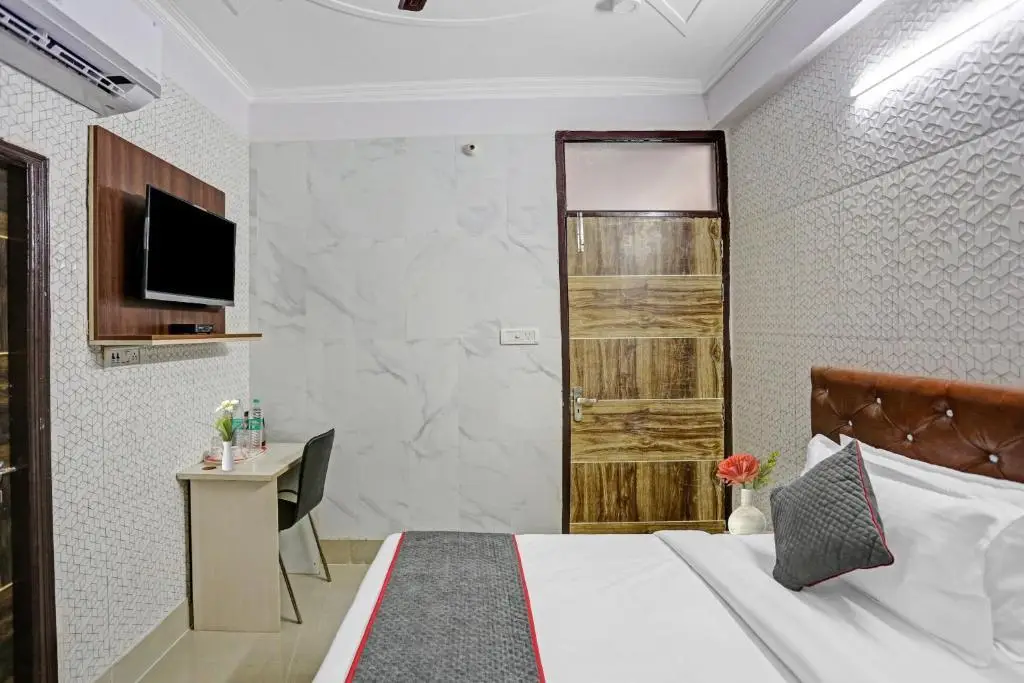 Нойда: Townhouse Oak 1078 Hotel Dream Town