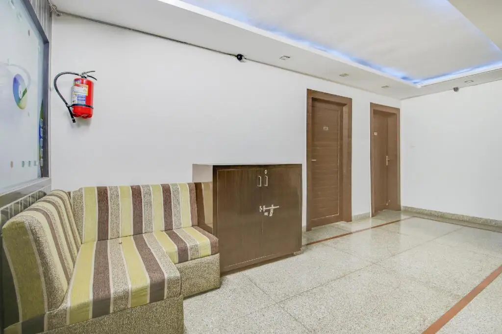 Бхопал: Townhouse OAK Avinash Residence