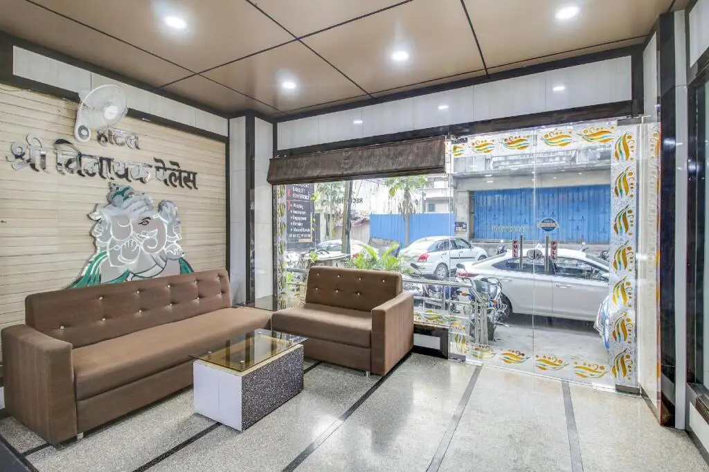 Бхопал: Townhouse OAK Avinash Residence
