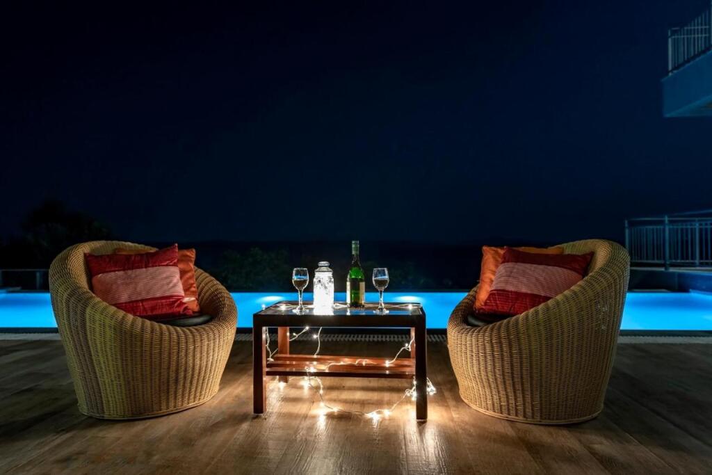 Хандала: SaffronStays Falcon Hill-Entire Villa