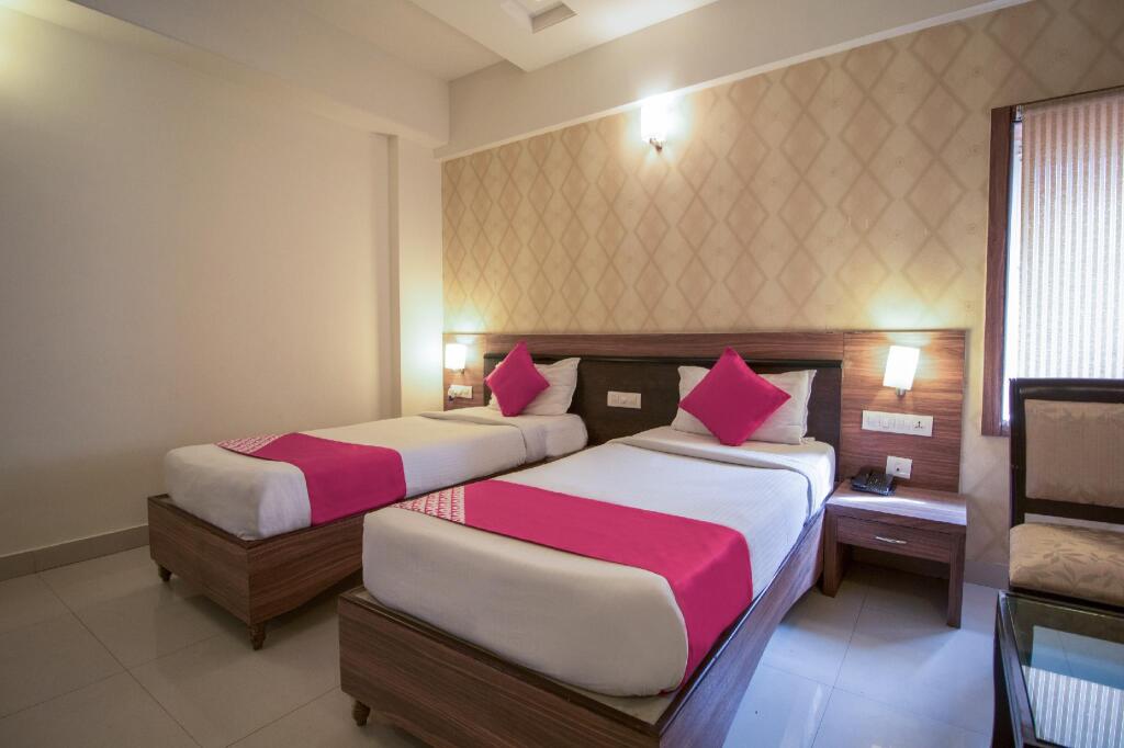 Хидерабад: Townhouse 692 Hotel Nera Regency