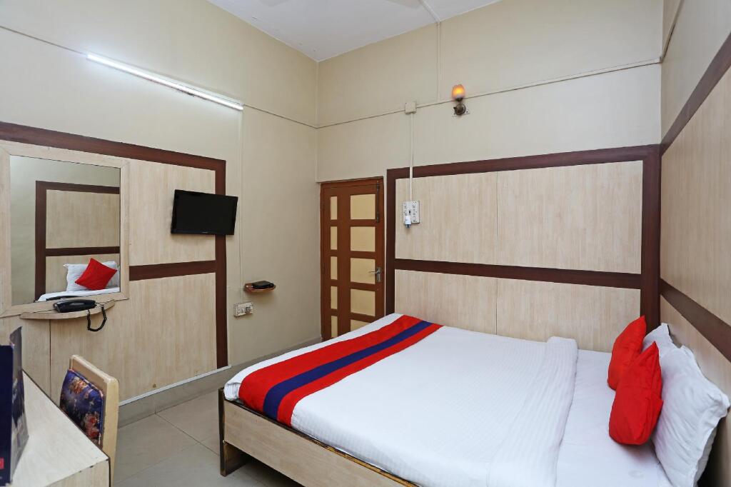 Колката: OYO Flagship 60504 Hotel Marina Beniapukur