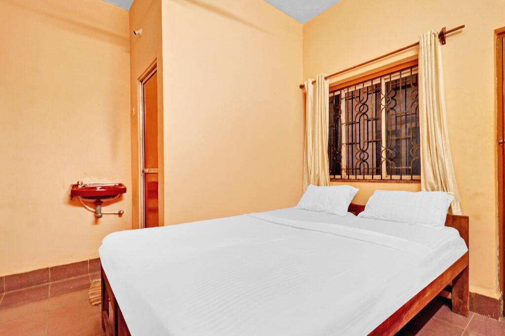 Арамбол: SPOT ON 83801 J D Guest House