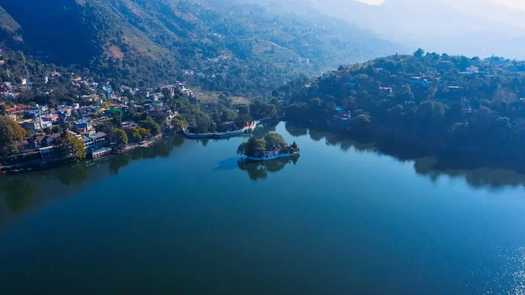 Наинитал: Kmvn Tourist Rest House Bhimtal