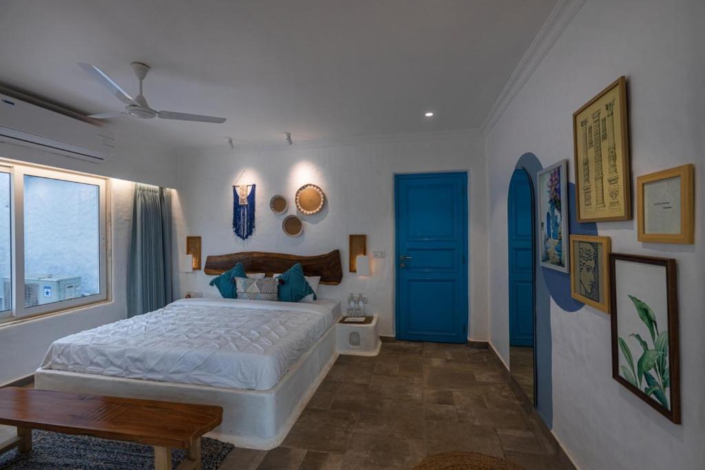 Хандала: Saffronstays Kairos Zeus