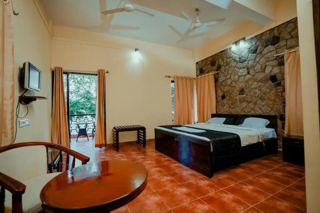 Султан-Батери: Saffronstays Cliff Haven, Wayanad
