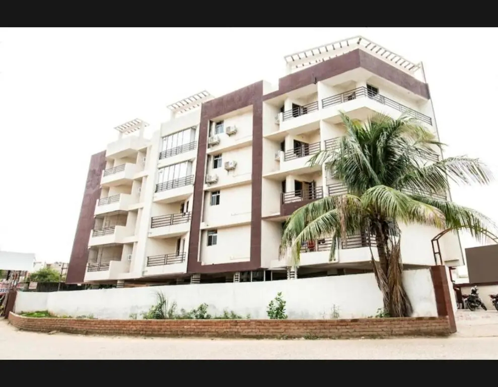 Hotel Magadh Palace by OYO Rooms — фото 1