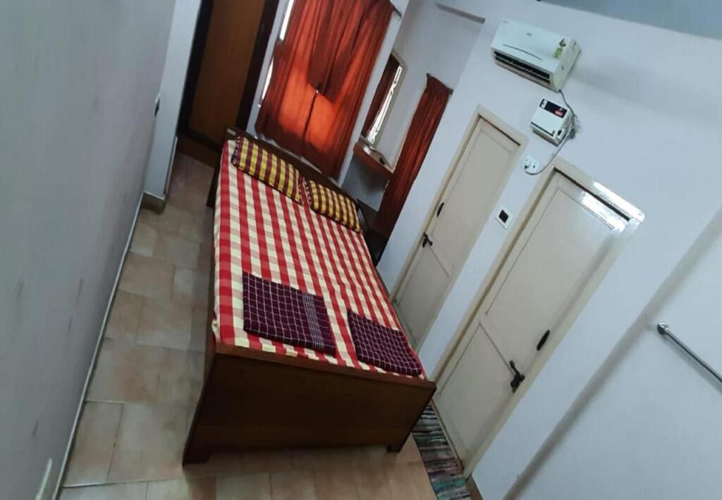 Пунди: Viswam Guest House