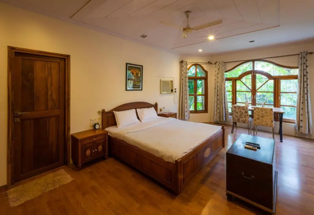 Мумбаи: Saffronstays Birdsong