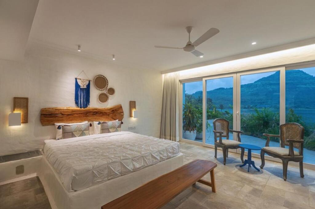 Хандала: Saffronstays Kairos Athena
