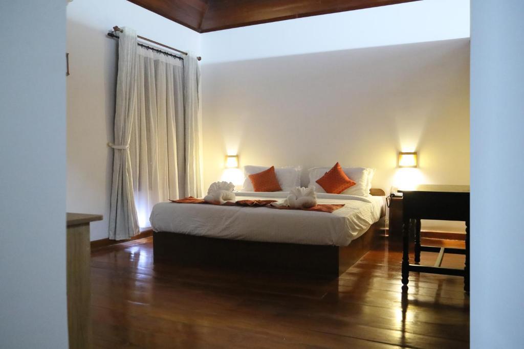 Кумараком: Kumarakom Heritage Resort