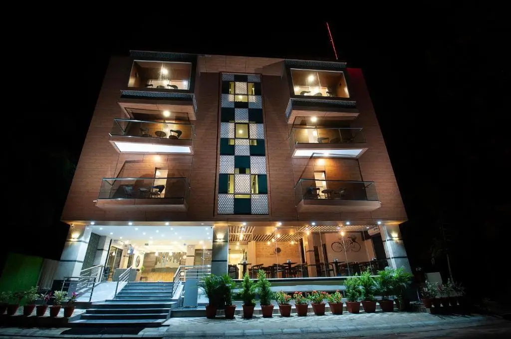 ABM Boutique Hotel by Purple Cloud — фото 1