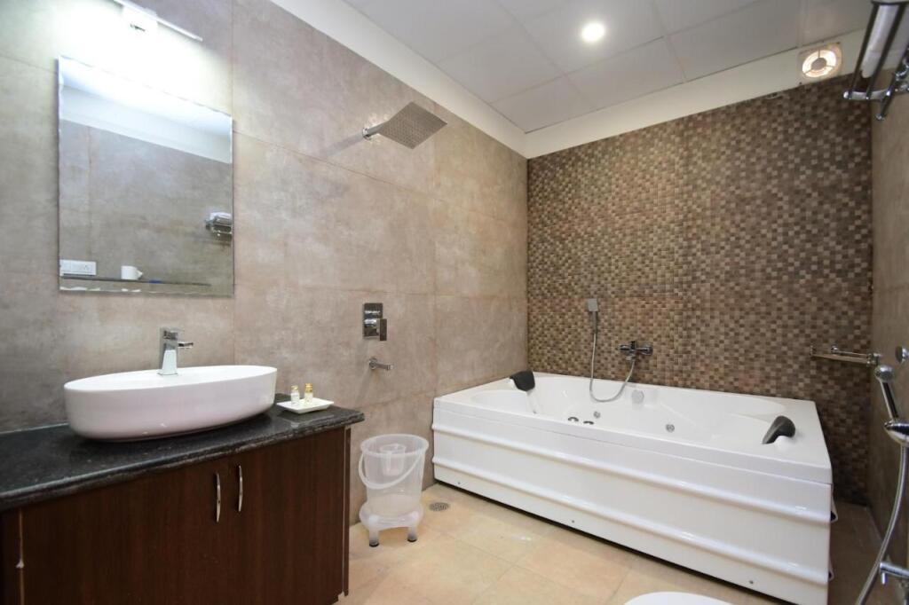 Джайпур: Saipura Bagh Hotel & Resort Jaipur