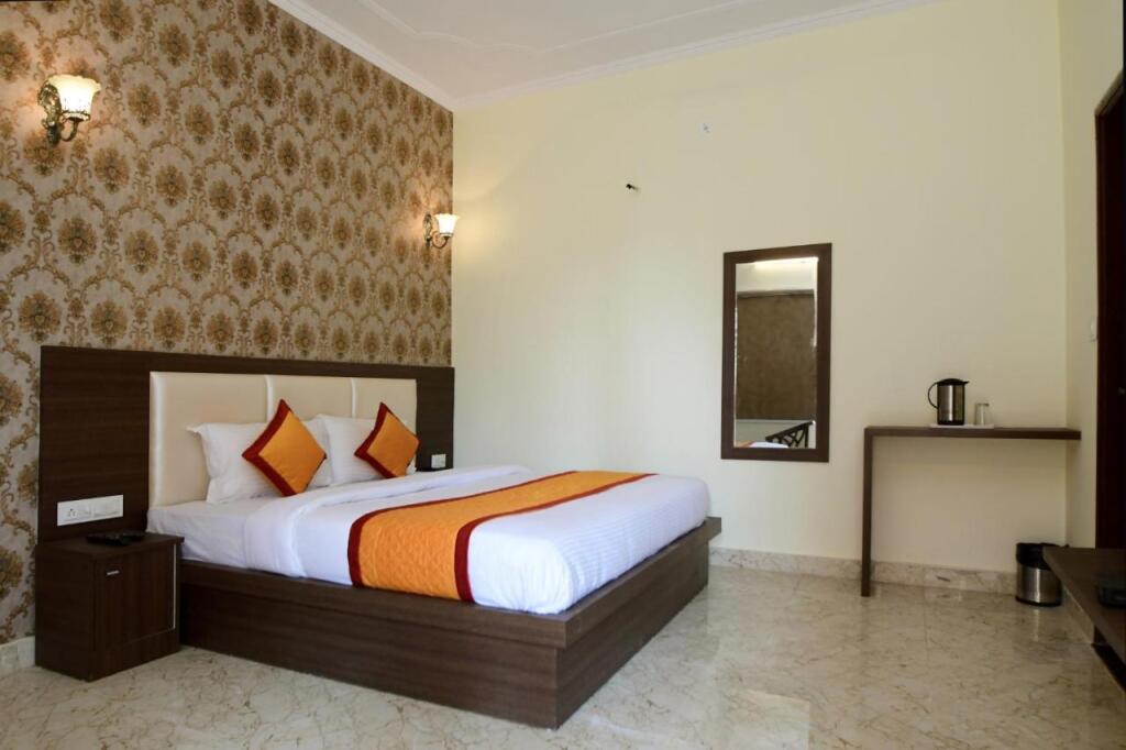 Джайпур: Saipura Bagh Hotel & Resort Jaipur