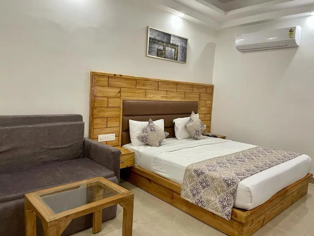 Xomotel Evana On The Ganges Rishikesh — фото 1