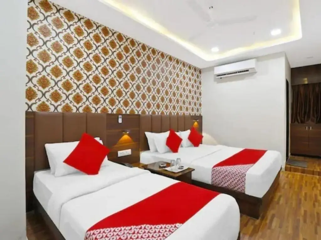 Ахмедабад: OYO Flagship 84101 Hotel Avens Inn