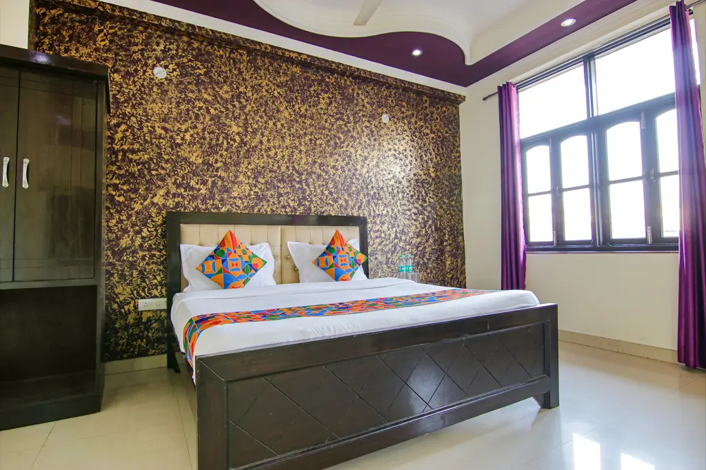 Дехрадун: Fabhotel City Palace
