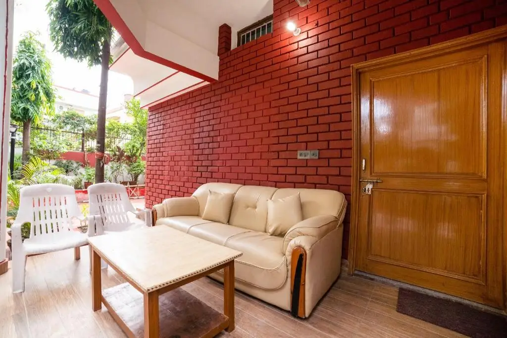 Дехрадун: OYO Home 78166 Gautam Homestay