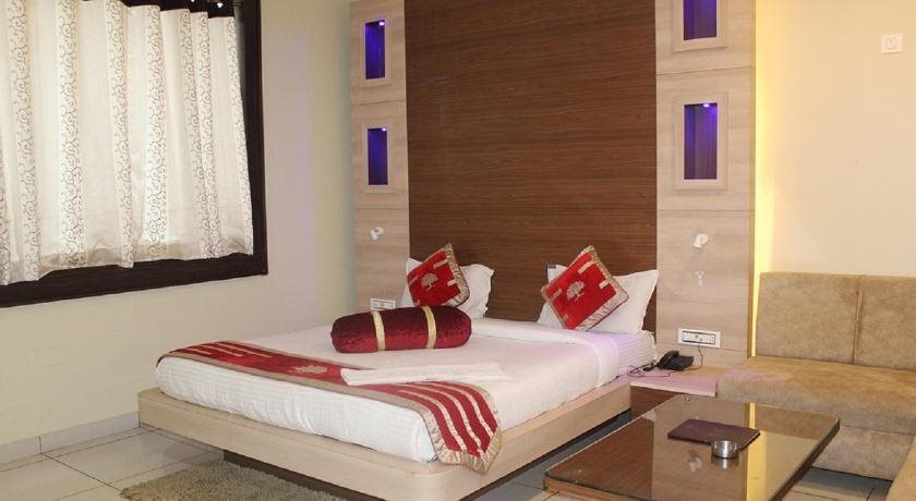 Крепость Jhansi: Hotel Sunrise