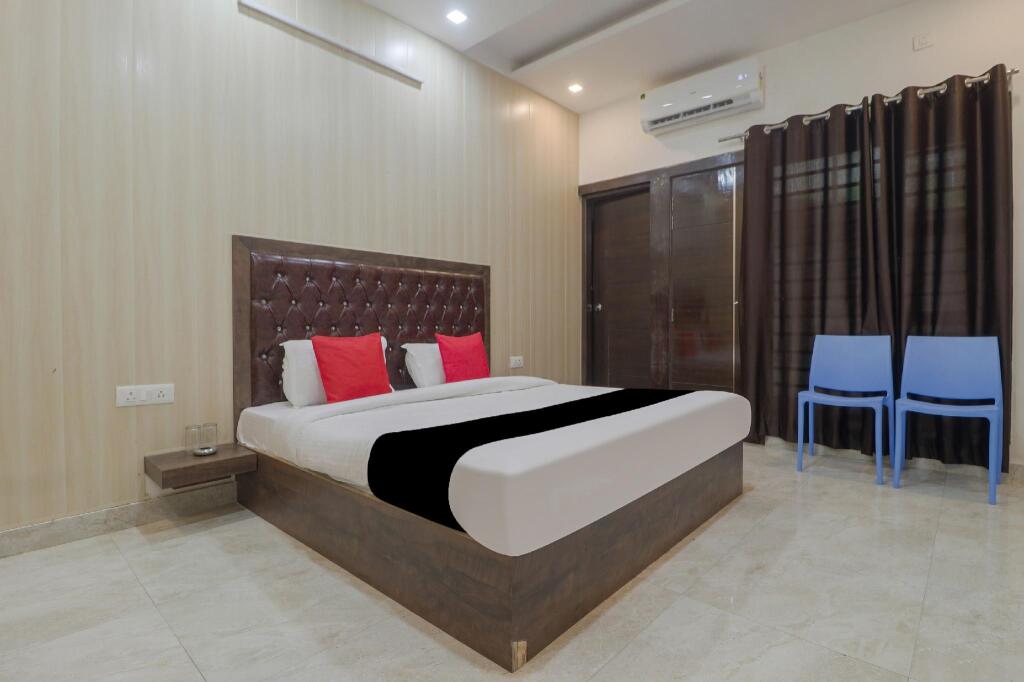 Дехрадун: OYO 81140 Hotel Valley Wood Inn