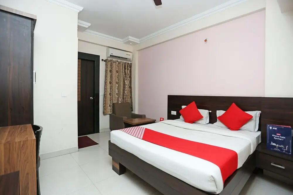 Бхопал: OYO Rooms Sargam Cinemas
