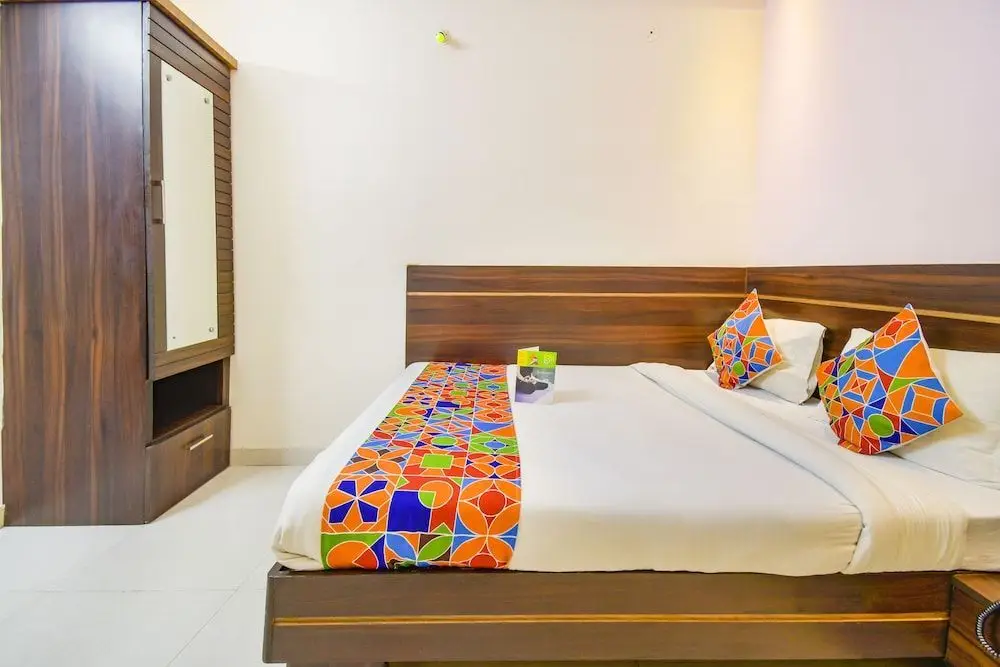 Бхопал: OYO 1144 Hotel Royal Sun palace