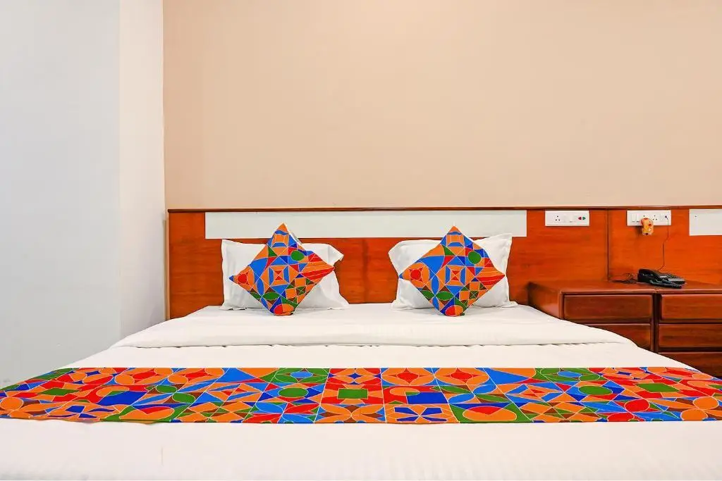 Бхопал: Shubh Shaleen Springs by FabHotel