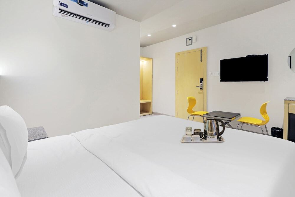 Бхопал: Fabhotel Oasis Yellow Courtyard