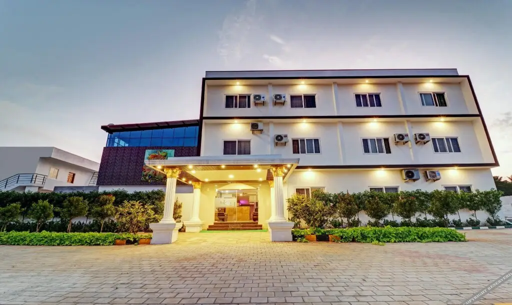 Treebo Trend Shri Aprameya Resort — фото 1