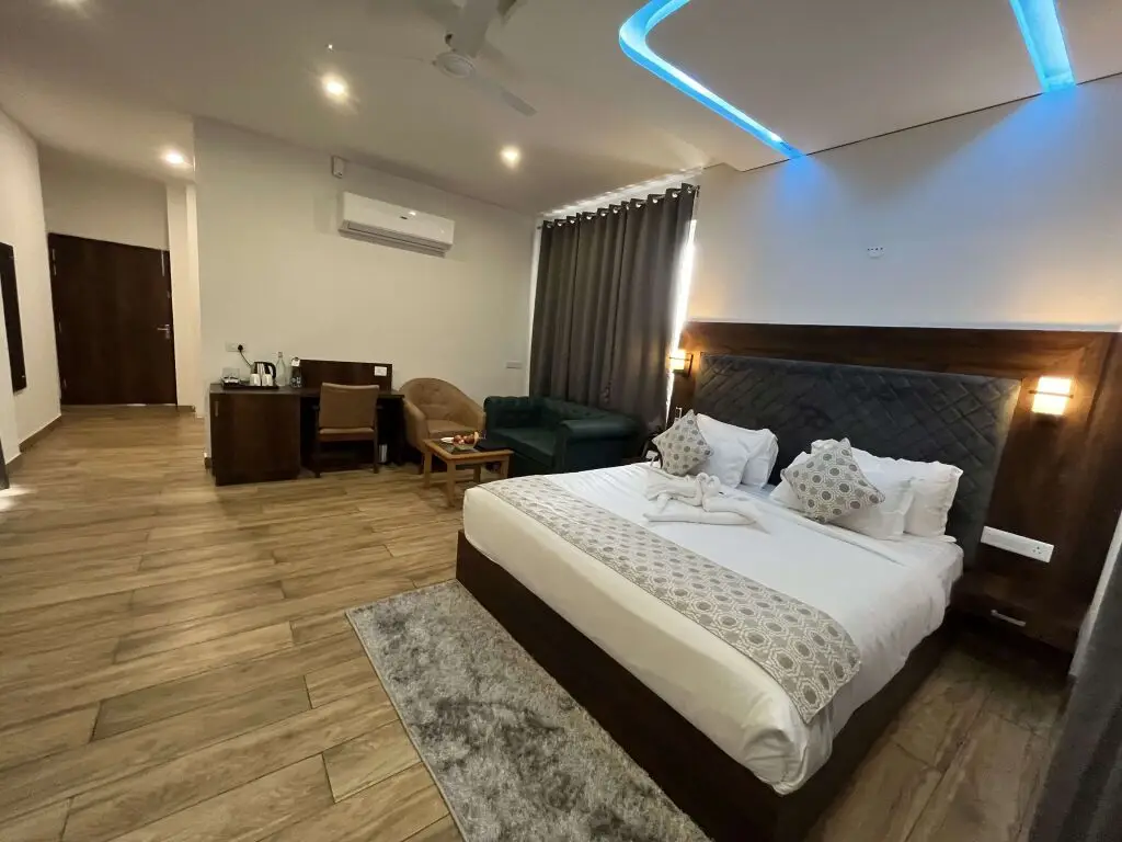 Кангра: Click Collection The Abode Dharamshala