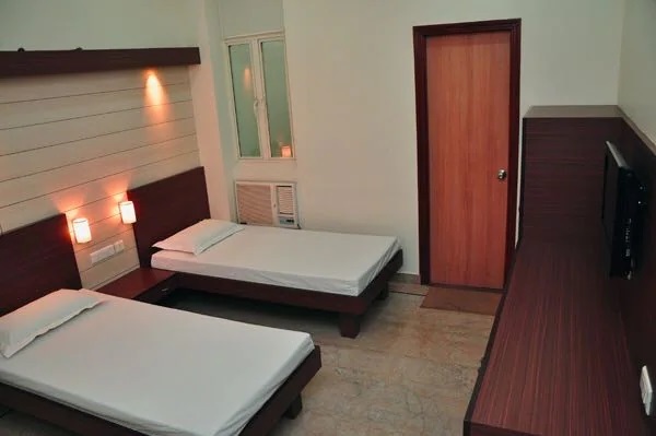 Канпур: Hotel Narula
